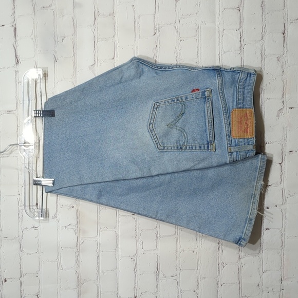 Women's Levi's Super low Boot Cut Jeans Sz. 9M Jr. 31" Inseam - Picture 1 of 9